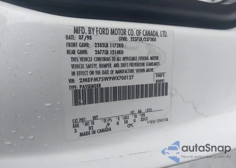 1998 Mercury Grand Marquis z USA, uszkodzony, nr VIN 2MEFM75W9WX700127